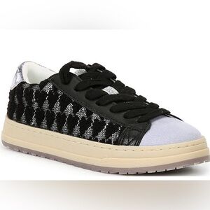 Steve Madden Kids Shoes with black lace/ US Size 4